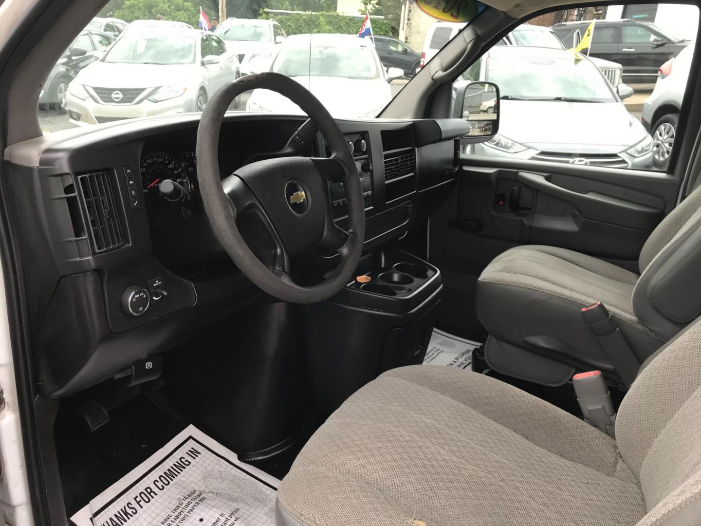 2012 White /Gray Chevrolet Express 2500 (1GCWGFCA3C1) with an 4.8 V8 engine, Automatic transmission, located at 577 Chester Pike, Prospect Park, PA, 19076, (610) 237-1015, 39.886154, -75.302338 - Photo#7